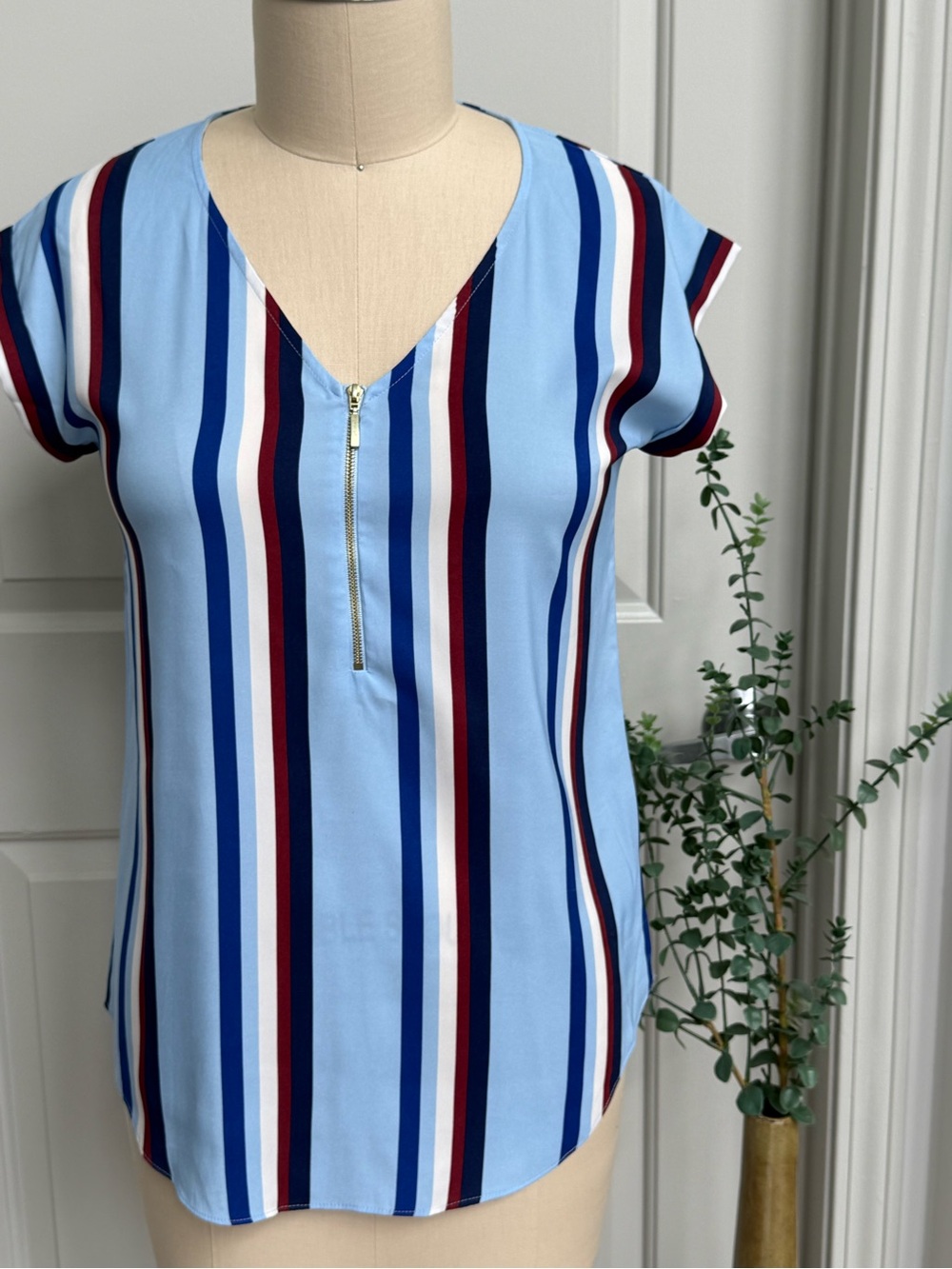 Express Blue Multi-Stripe V-Neck Zip Front Blouse